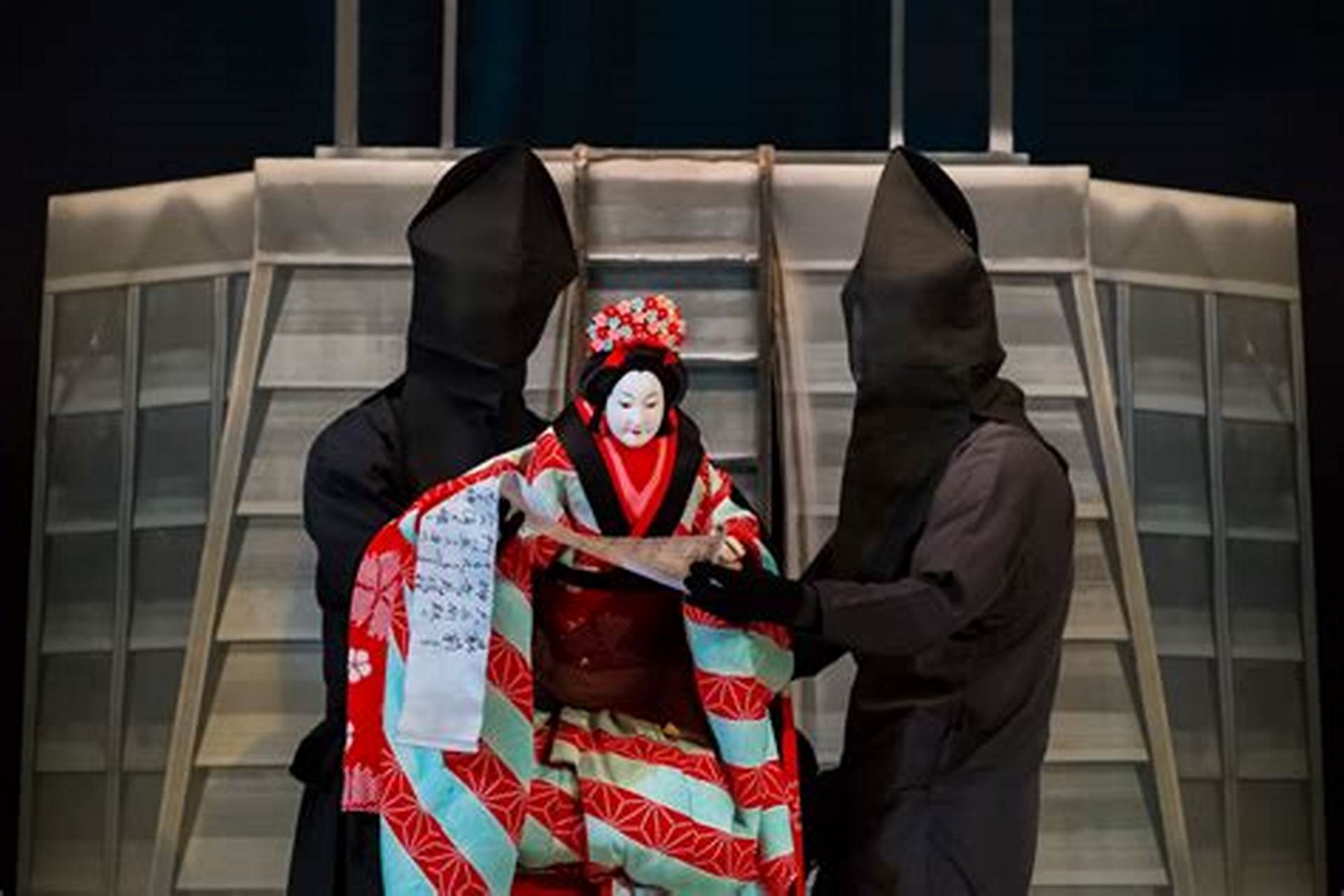 Κούκλα bunraku από την ιαπωνική παράδοση.